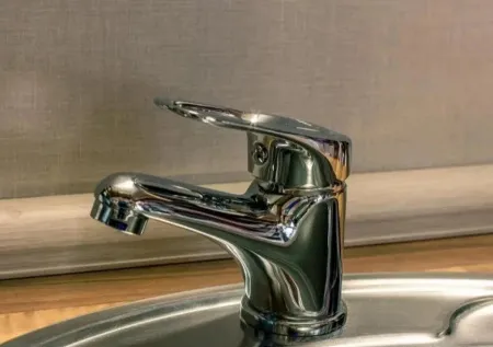 Смеситель для умывальника HB1037 1/2 "HAIBA"